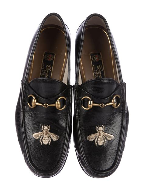 gucci bee embroidered shoes mens|Gucci men's shoes bee.